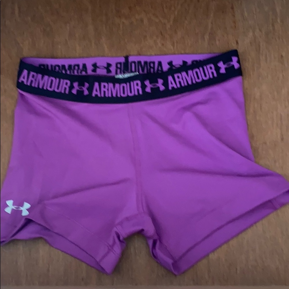 Small purple under armour compression shorts